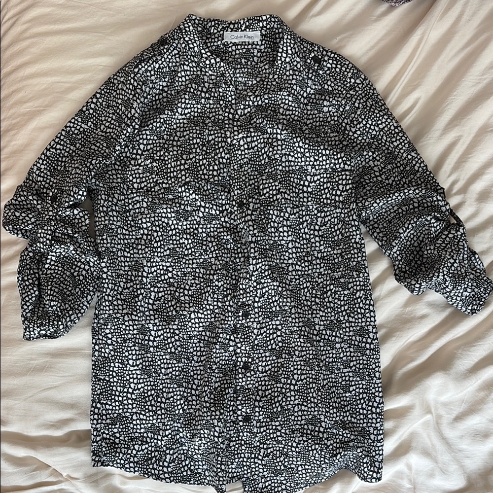 Calvin Klein Patterned Button-Up Blouse - image 1